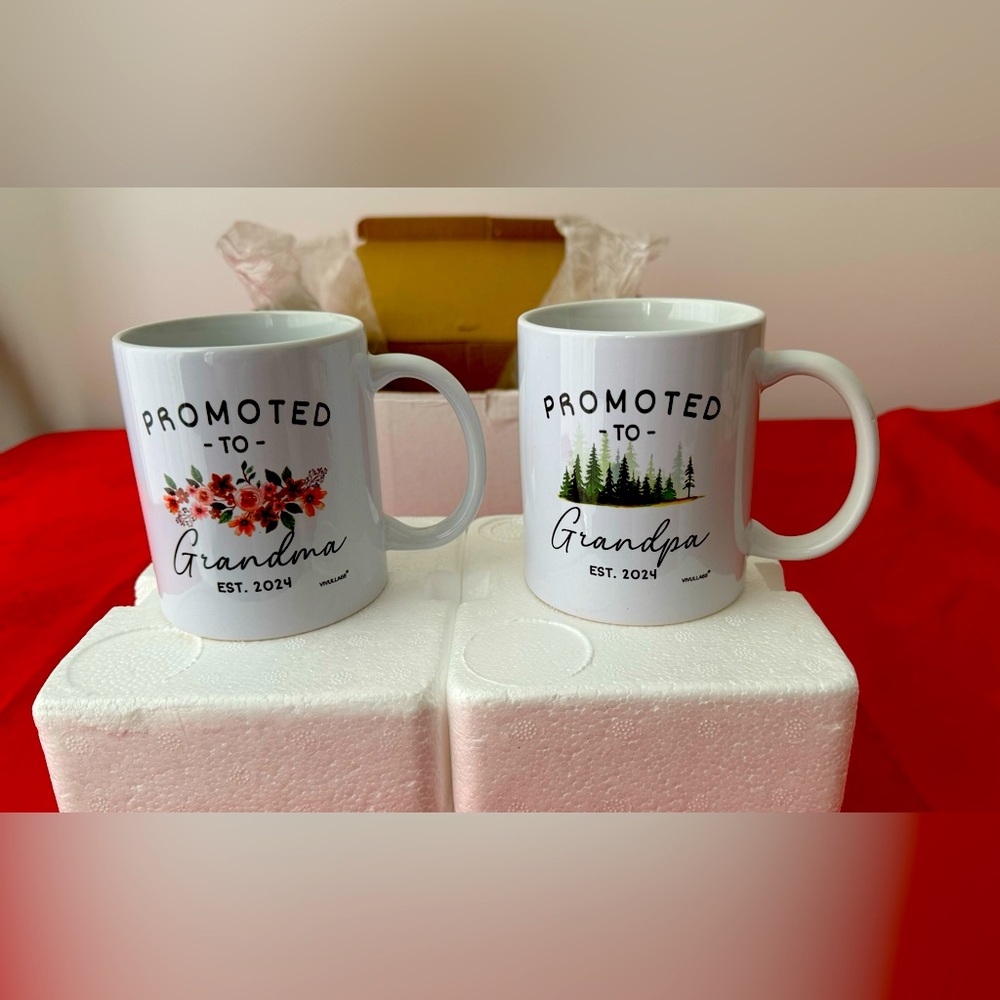NEW IN BOX-Charming Grandma and Grandpa 2024 Cups.  Great Gift!